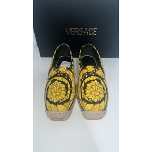 Versace Espadrilles BRAND NEW RETAILS $550+